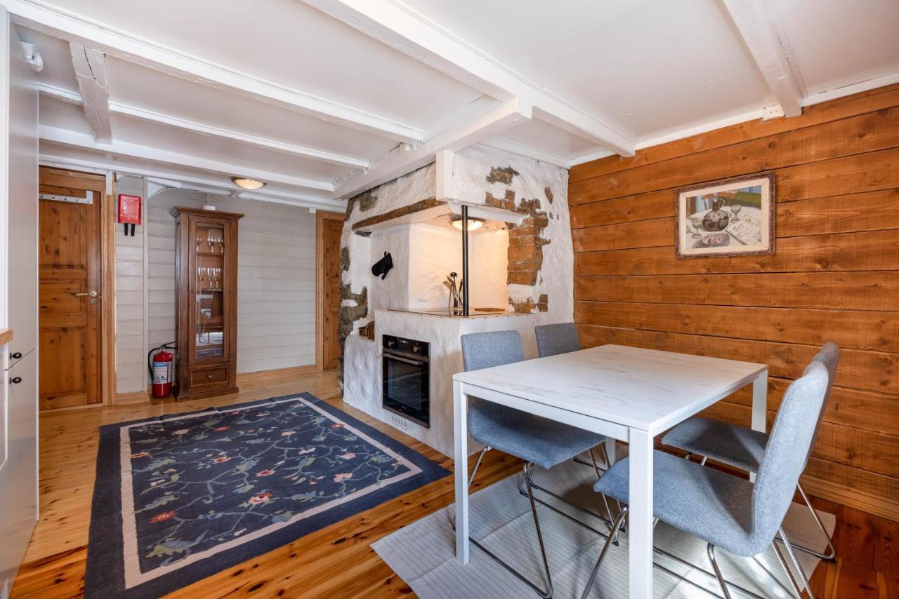 Historical Apartments In The Heart Of The Old Town 스타방에르 외부 사진