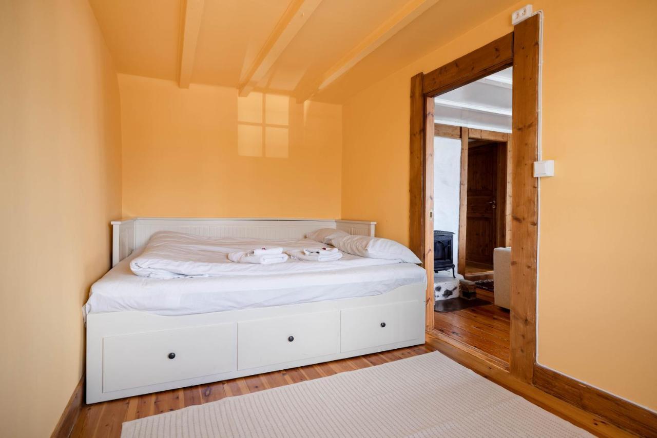 Historical Apartments In The Heart Of The Old Town 스타방에르 외부 사진