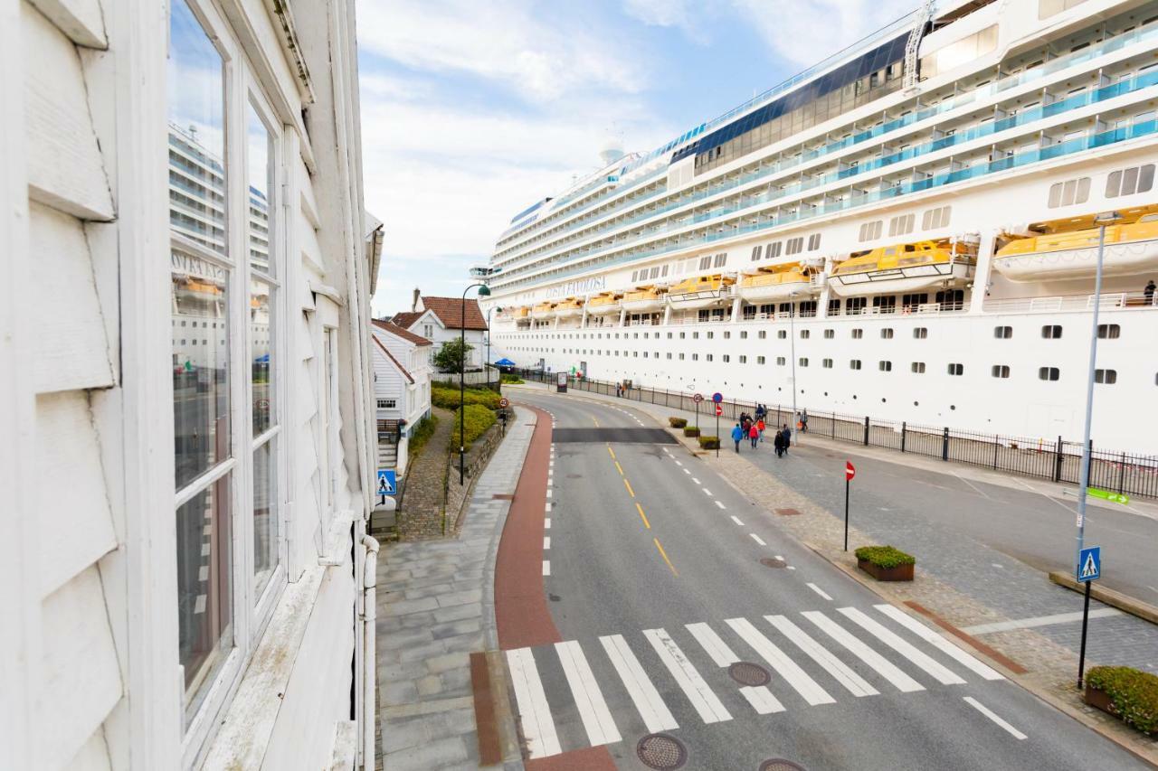 Historical Apartments In The Heart Of The Old Town 스타방에르 외부 사진